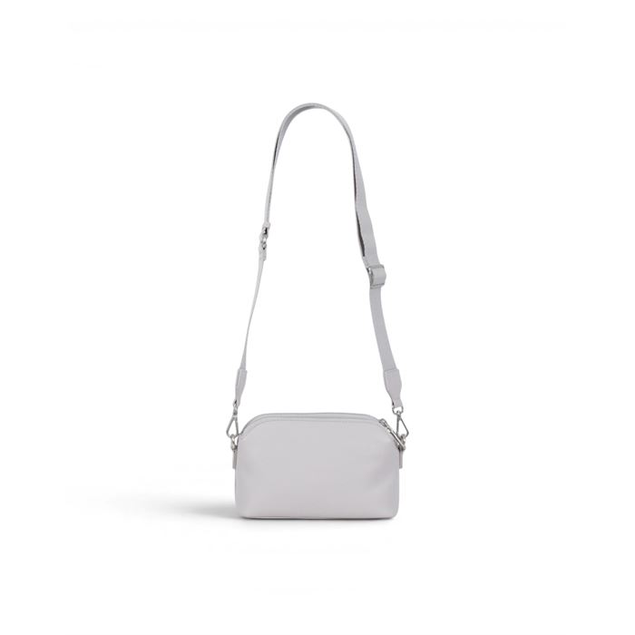 cm8217-02-lila.jpg