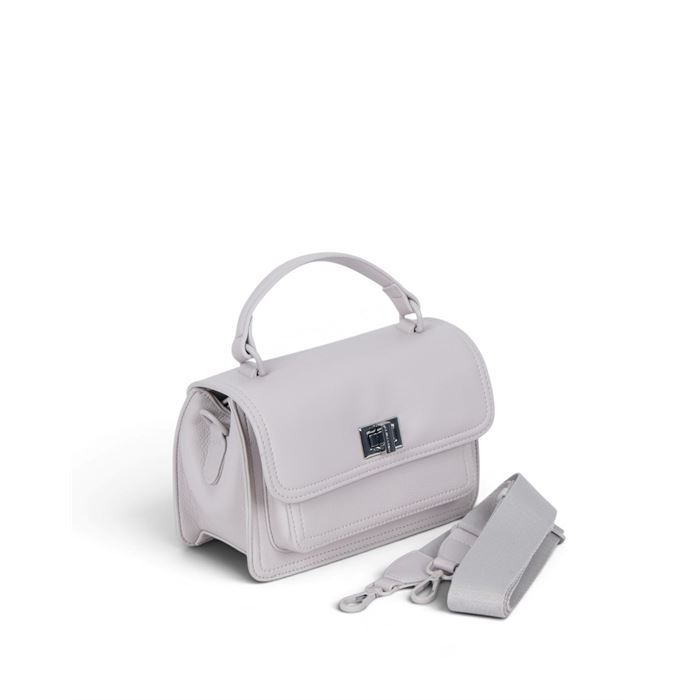 cm8236-03-lila.jpg